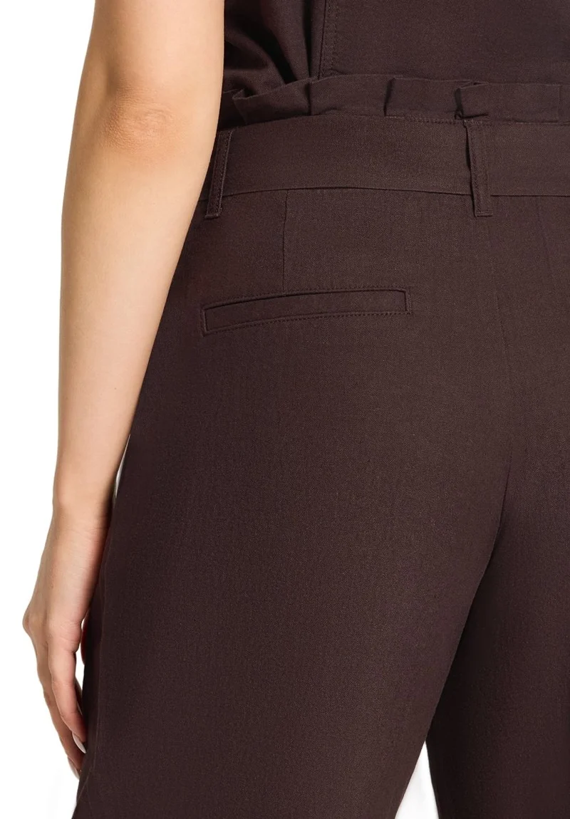 Cartoon Hose in der Farbe Braun