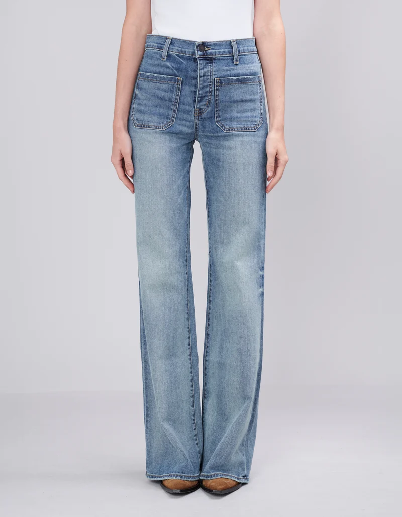 Flare-Leg Jeans Florence mit aufgesetzten Taschen