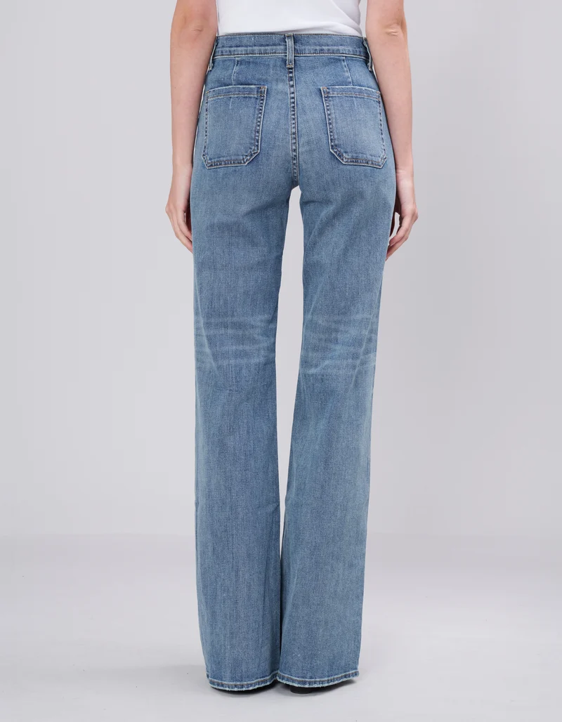 Flare-Leg Jeans Florence mit aufgesetzten Taschen