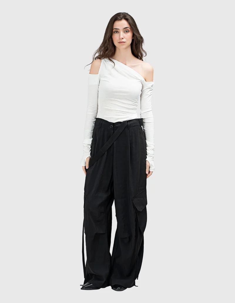 One-Shoulder Longsleeve mit Raffung