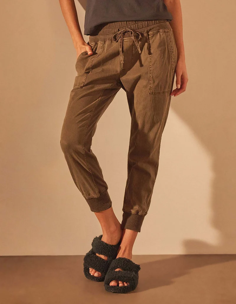 Cropped Hose Mixed Media mit elastischem Bund
