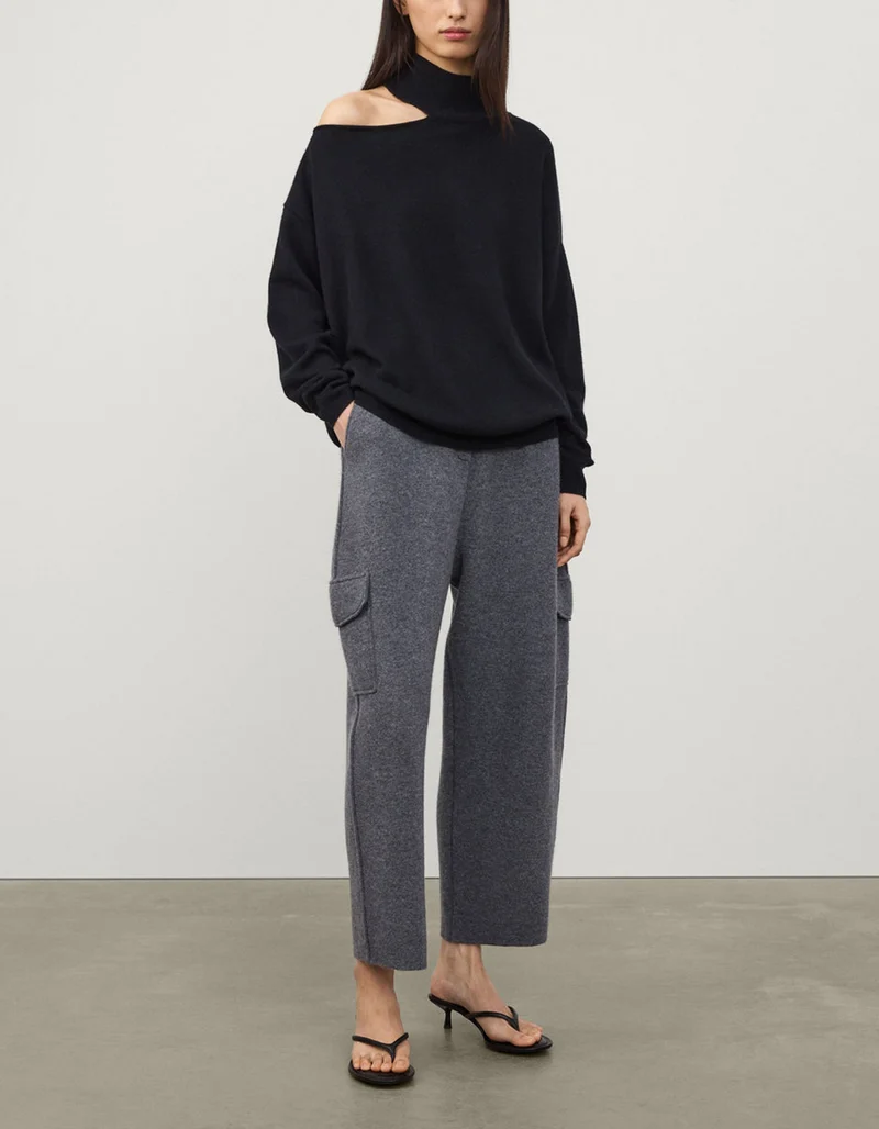Oversize Kaschmir-Pullover Alvia mit Cut-Out