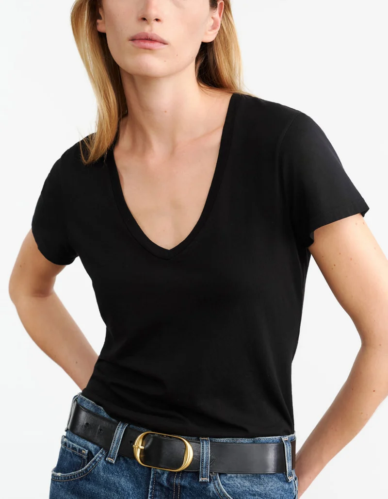 T-Shirt Vneck Carol