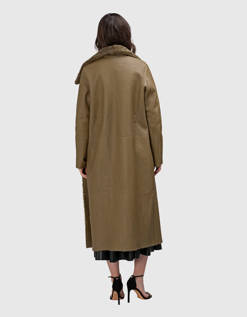 Doppelreihiger Lammleder-Shearling Wendemantel