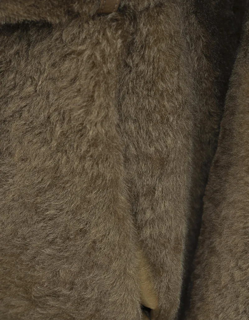 Doppelreihiger Lammleder-Shearling Wendemantel