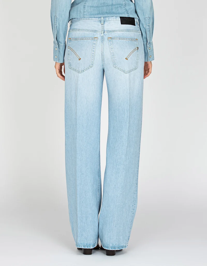 Wide-Leg Jeans