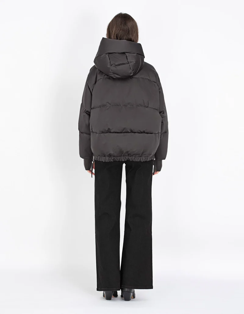 Oversize Daunenjacke Heka mit Kapuze