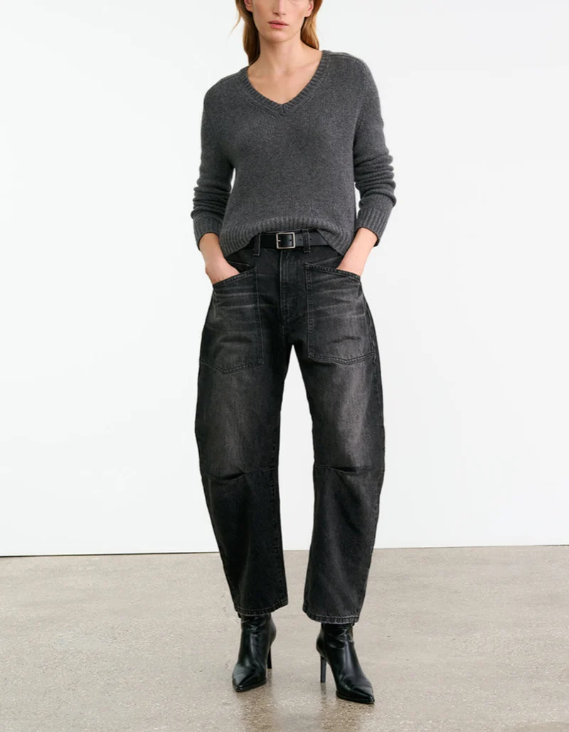 Mid-Rise Relaxed Barrel-Leg Jeans Shon