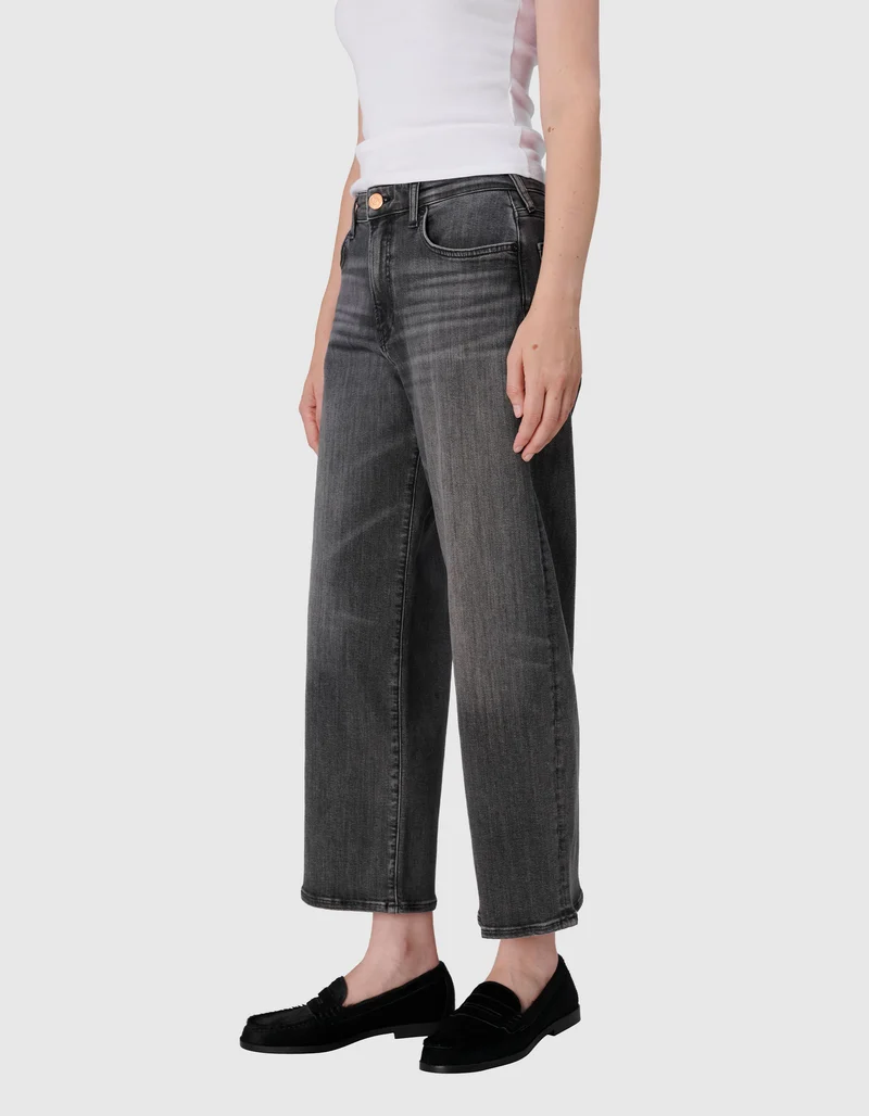 Volume Crop Jeans