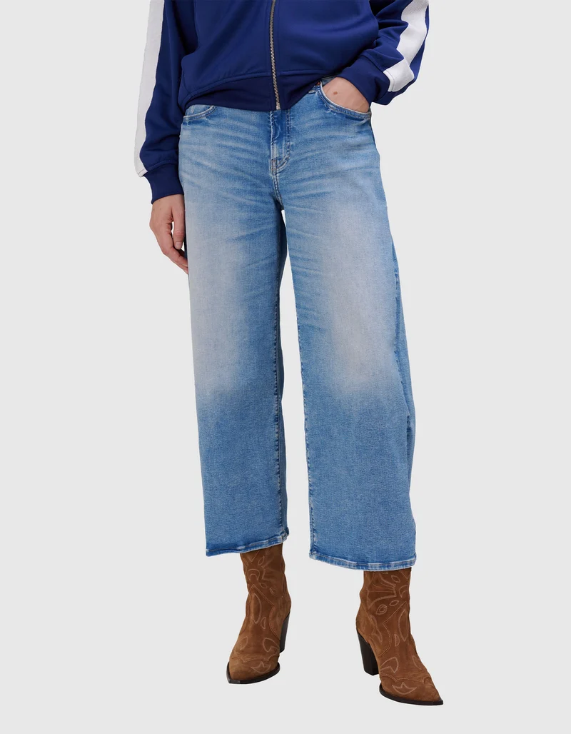 Volume Crop Jeans