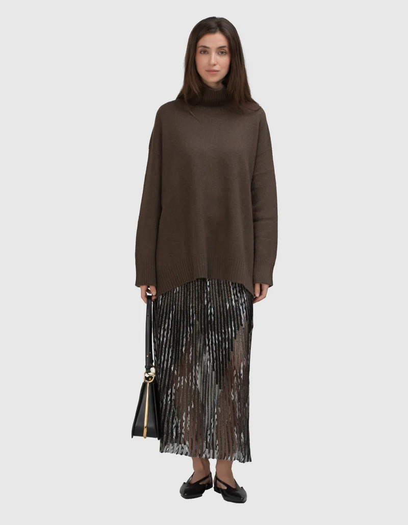 Oversize Woll-Pullover mit Stehkragen