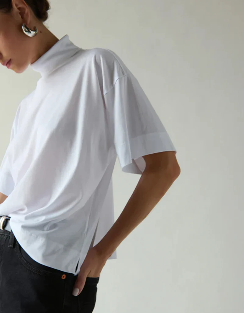 Oversize T-Shirt Fable mit Rollkragen