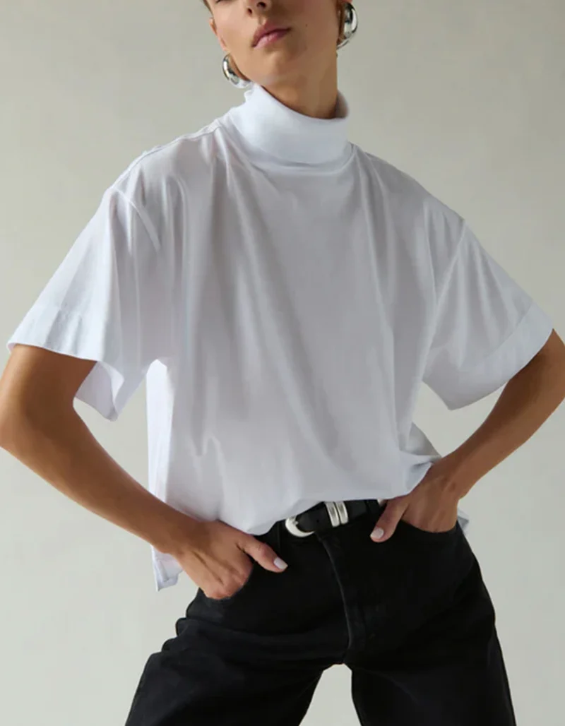 Oversize T-Shirt Fable mit Rollkragen