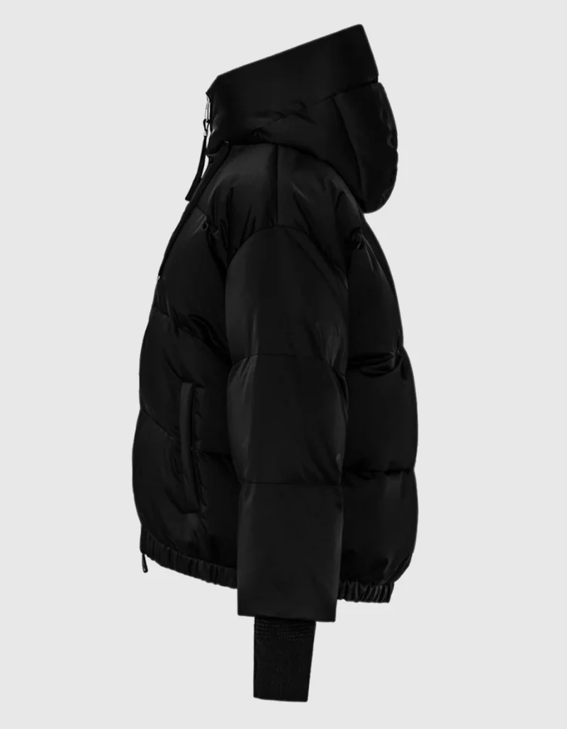 Oversized Daunenjacke mit Kapuze