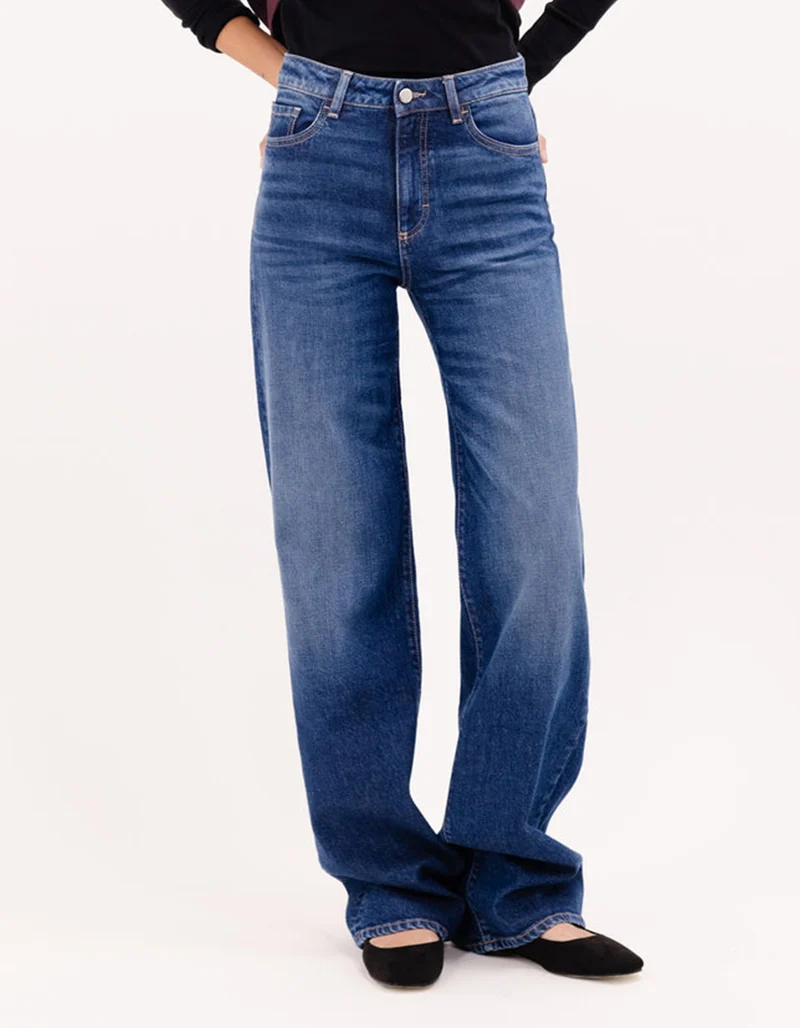High-Waist Straight-Leg Jeans Joia