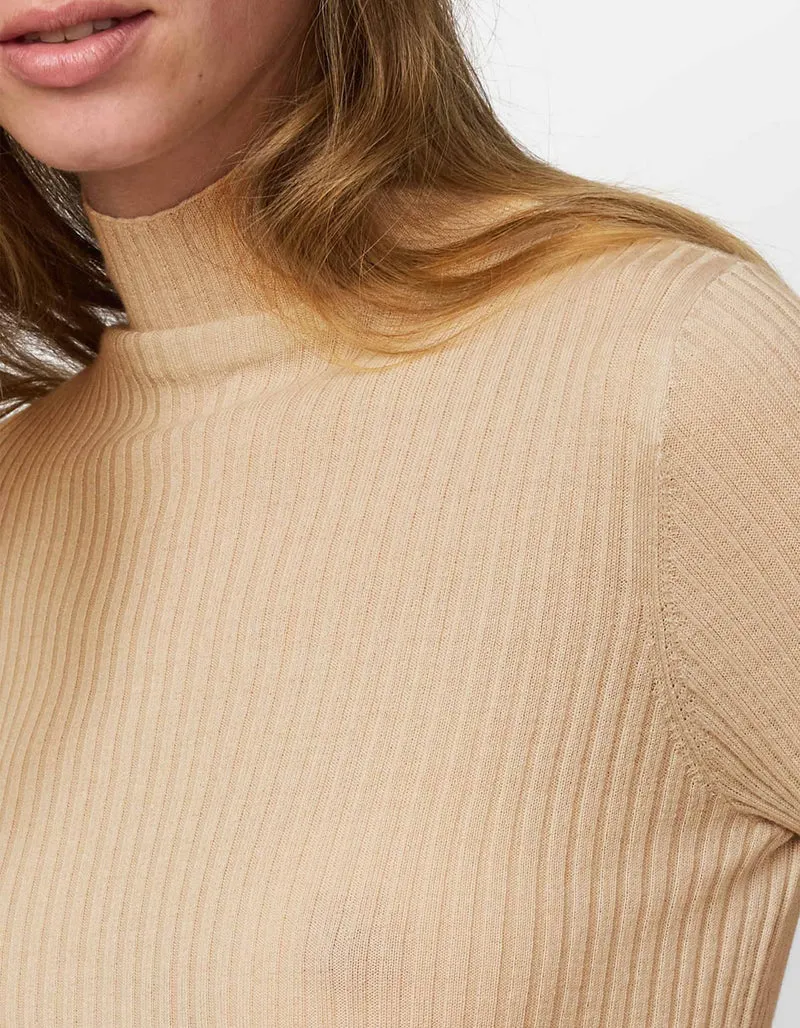 Gerippter Merinowoll-Pullover Balida mit Stehkragen