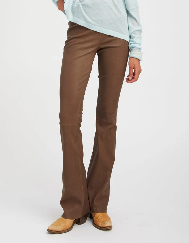 Bootcut Lammleder-Hose Micro Flare