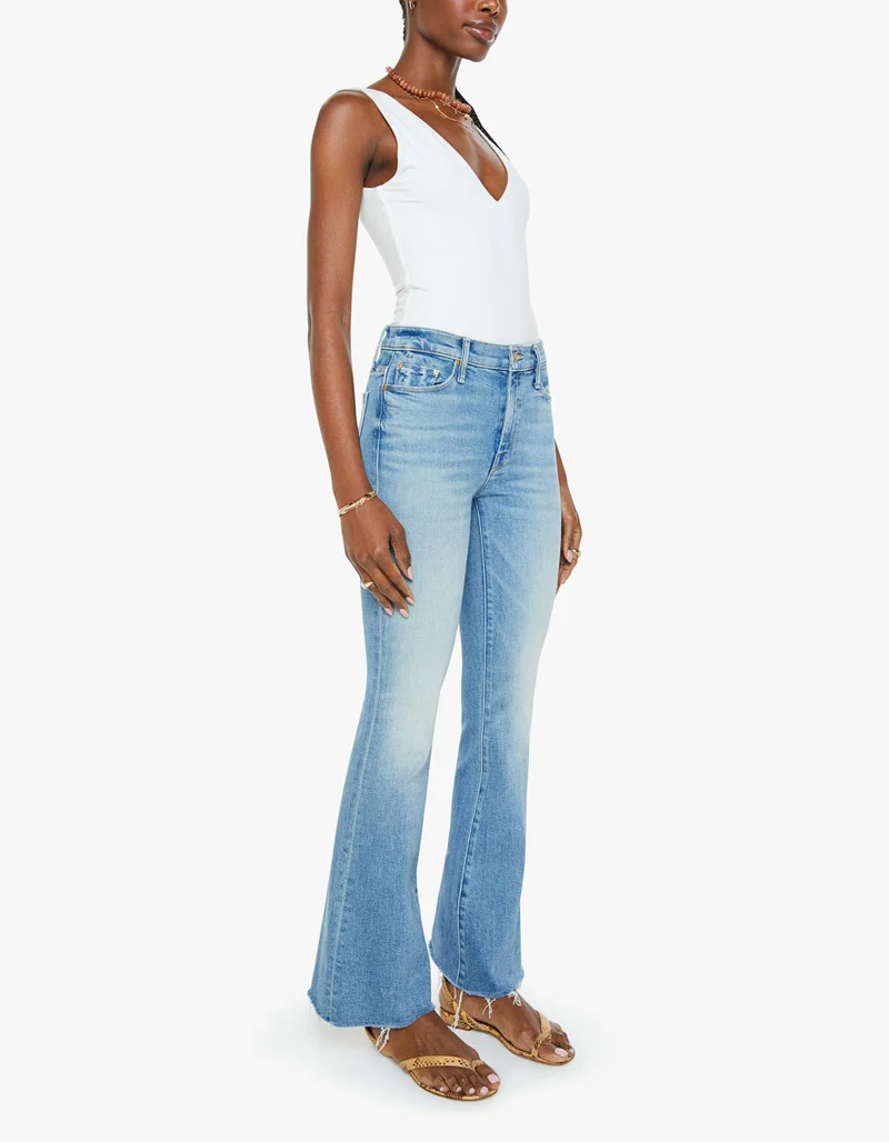 Mid-Rise Flare-Leg Jeans The Weekender Fray