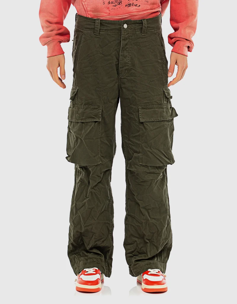Cargo-Hose im Crinkle-Look
