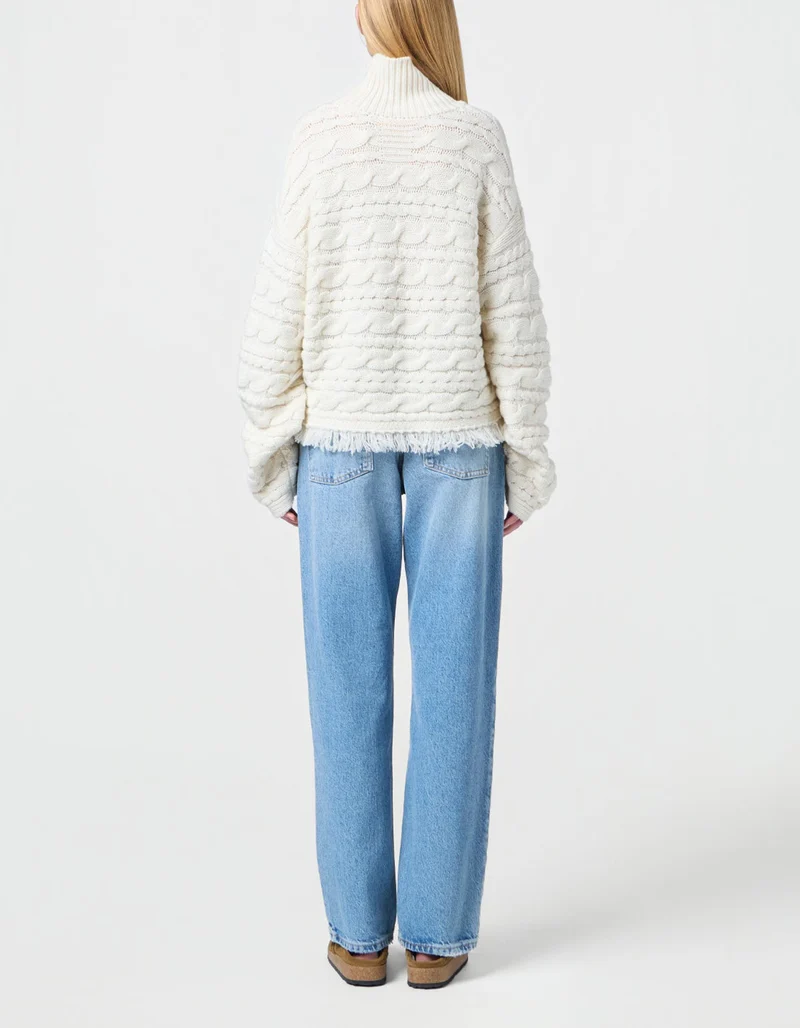 Woll-Kaschmir Zopfstrickpullover Crop Cable mit Fransen