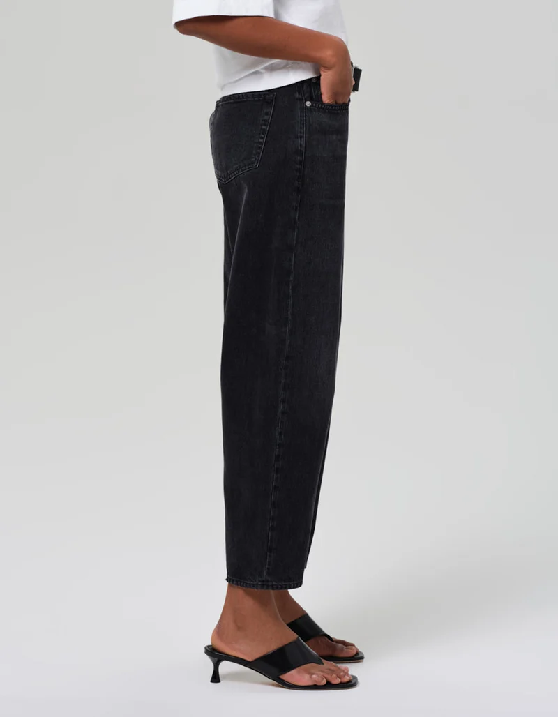 Barrel-Leg Relaxed-Fit Jeans Miro