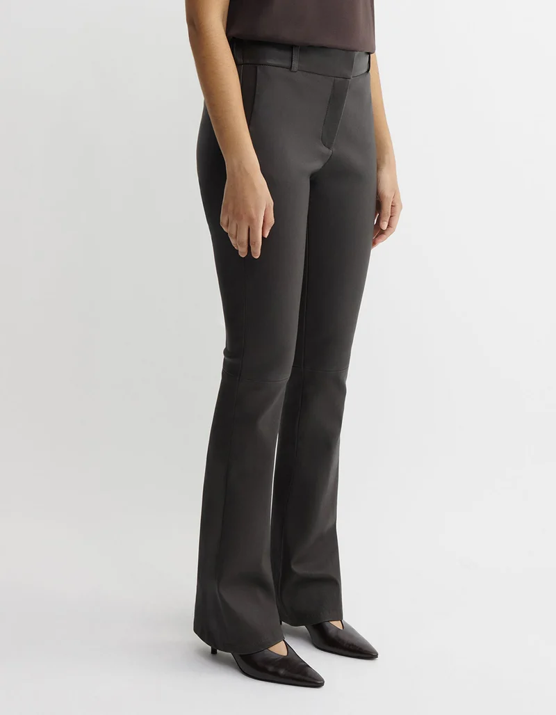 Kick-Flare Lammleder-Hose Lucia Stretch Plonge