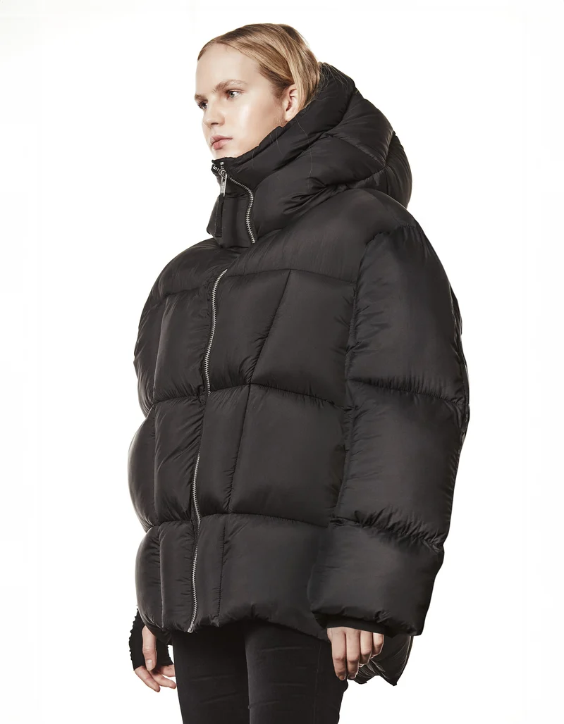 Oversize Puffer-Jacke mit Kapuze