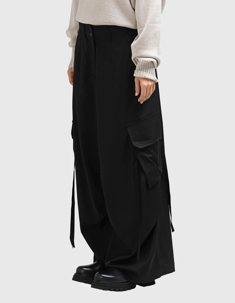 Wide-Leg Woll-Cargo-Hose