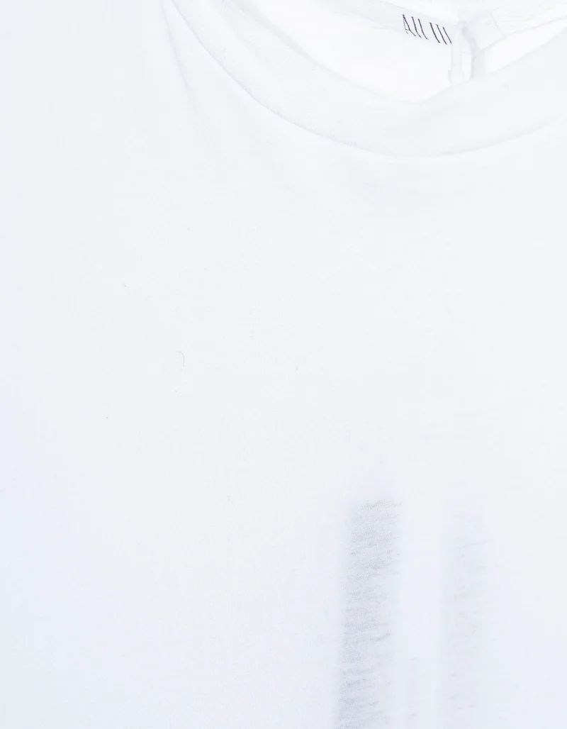 T-Shirt Victoria mit Rundhalsauschnitt