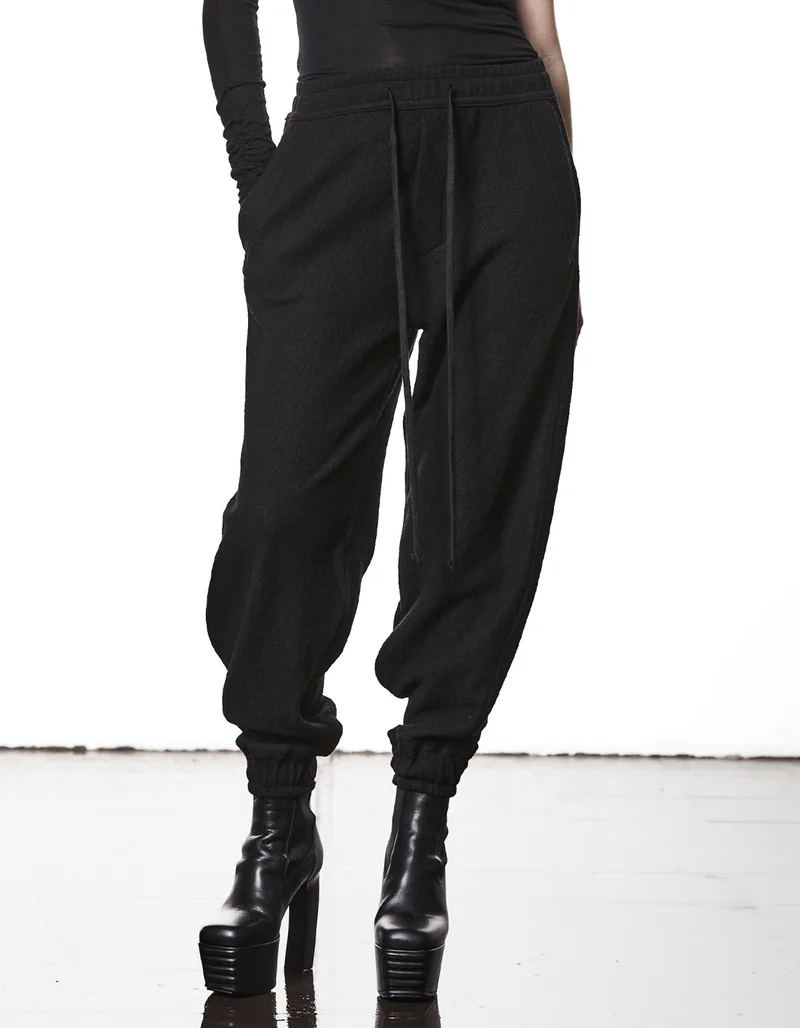 Low-Crotch Woll-Jogginghose