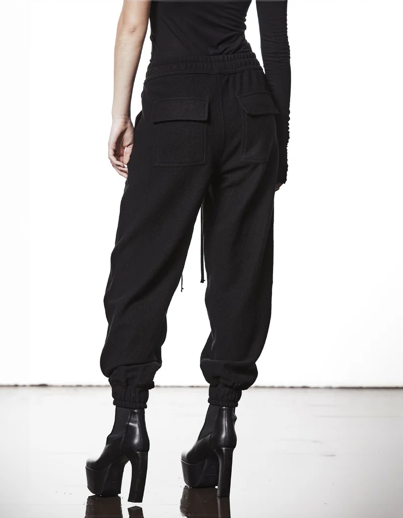 Low-Crotch Woll-Jogginghose