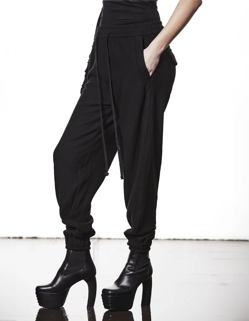 Low-Crotch Woll-Jogginghose
