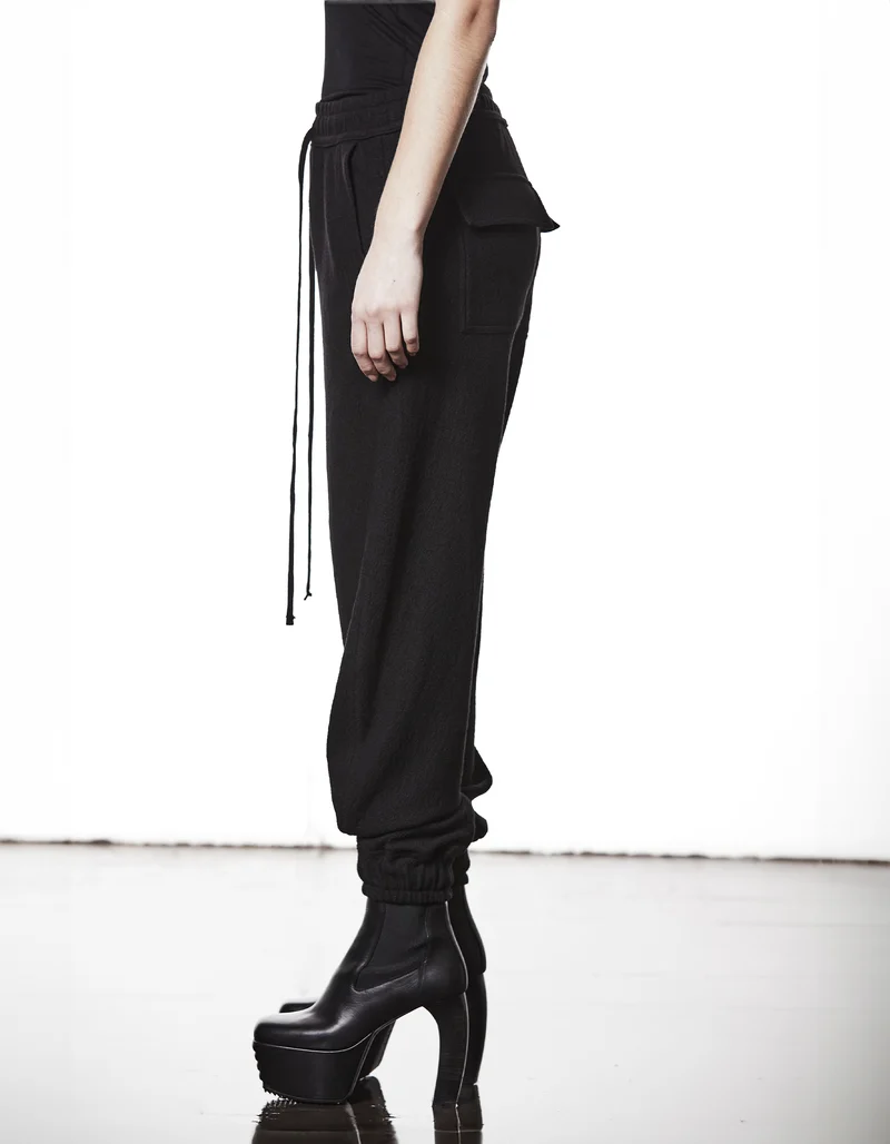 Low-Crotch Woll-Jogginghose