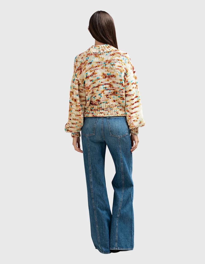 Flare-Leg Jeans The Delphine mit Metall-Verzierungen