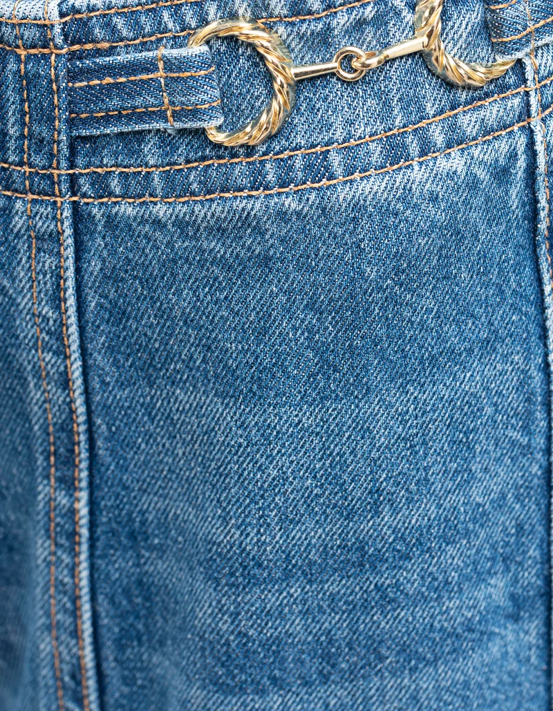 Flare-Leg Jeans The Delphine mit Metall-Verzierungen