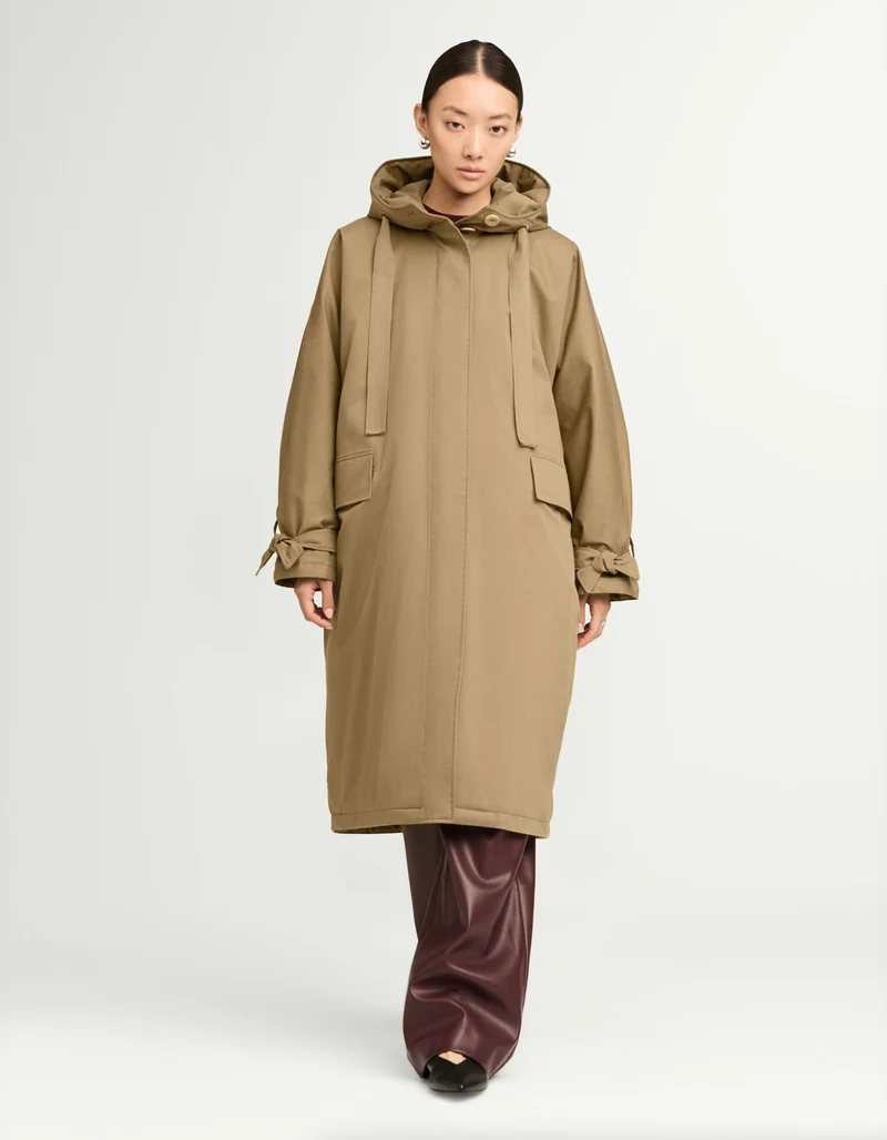 Oversize Mantel Liv mit Kapuze