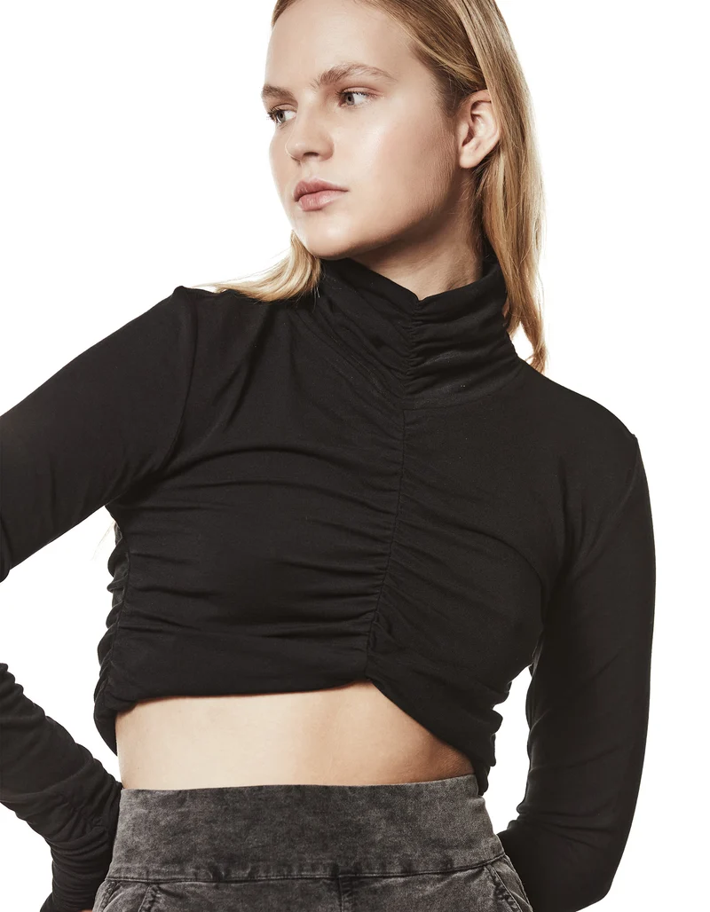 Cropped Longsleeve mit Raffung