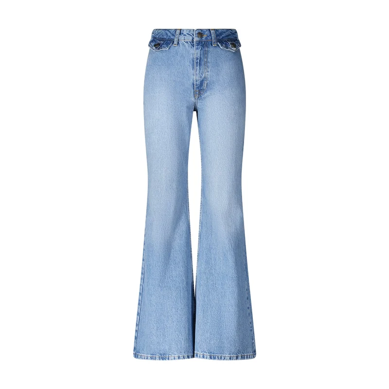 Flared Jeans