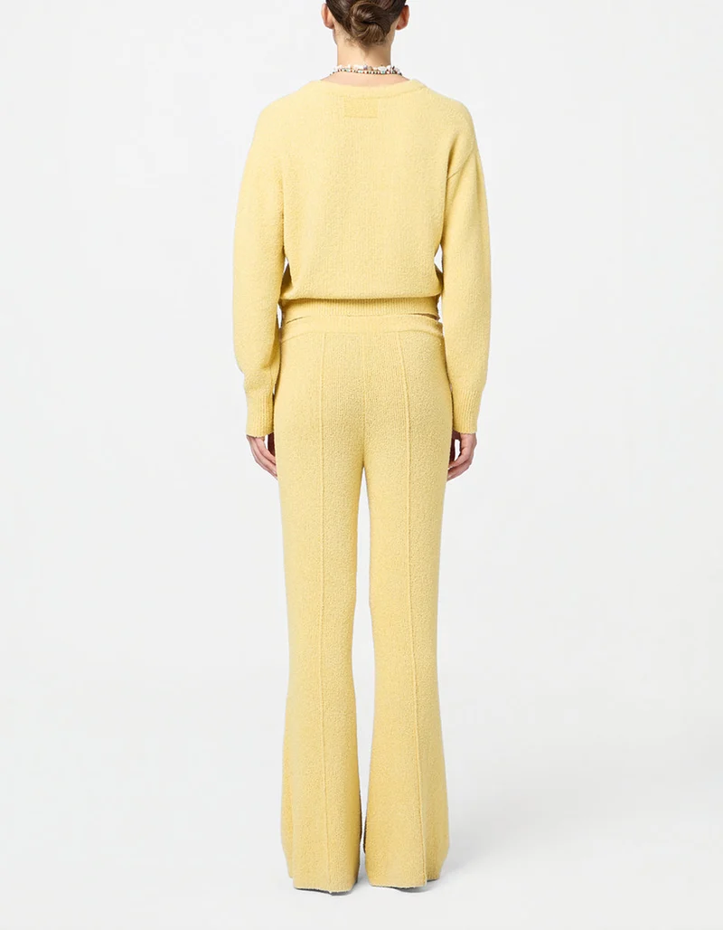 Flare-Leg Boucle Strickhose