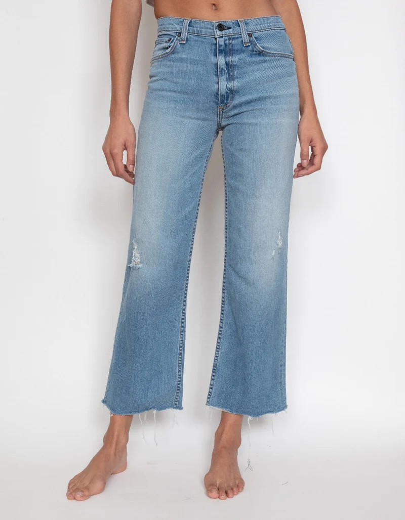 Cropped Wide-Leg Jeans