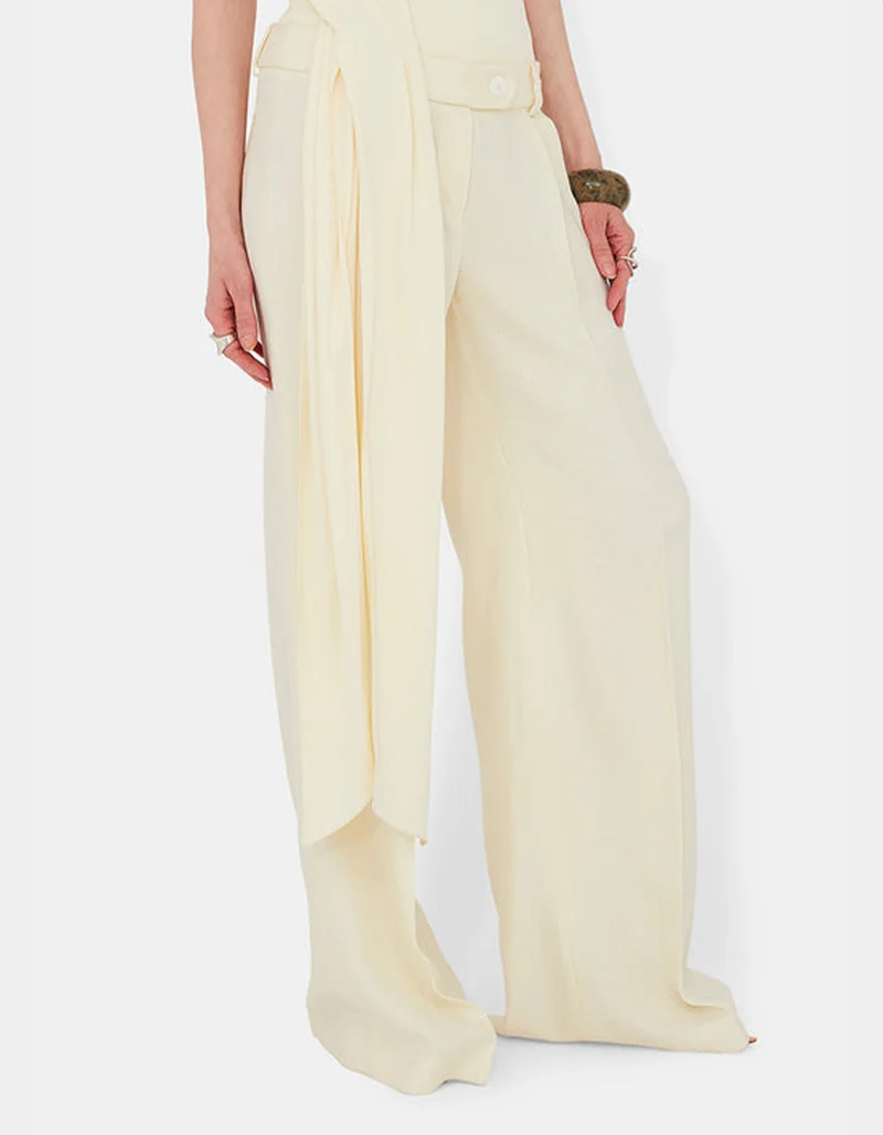 Straight-Leg Bundfaltenhose mit Bund im Layering Look