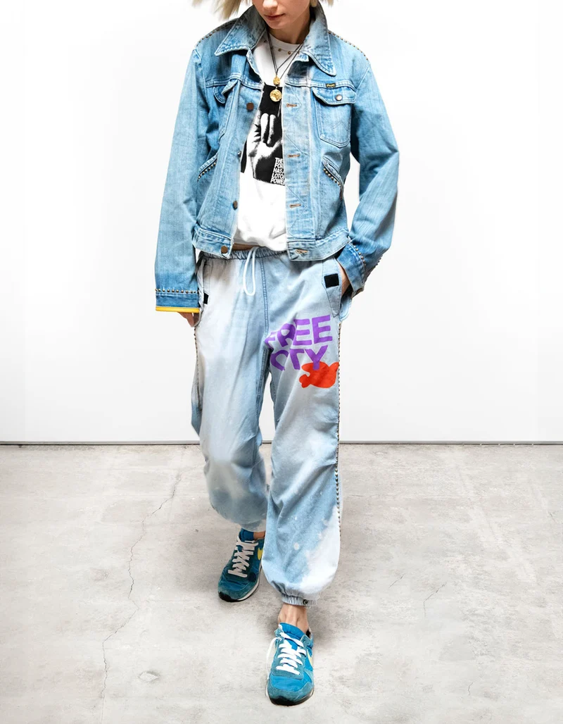 Bedruckte Hose Canyonkid Bleachout mit Nieten-Details