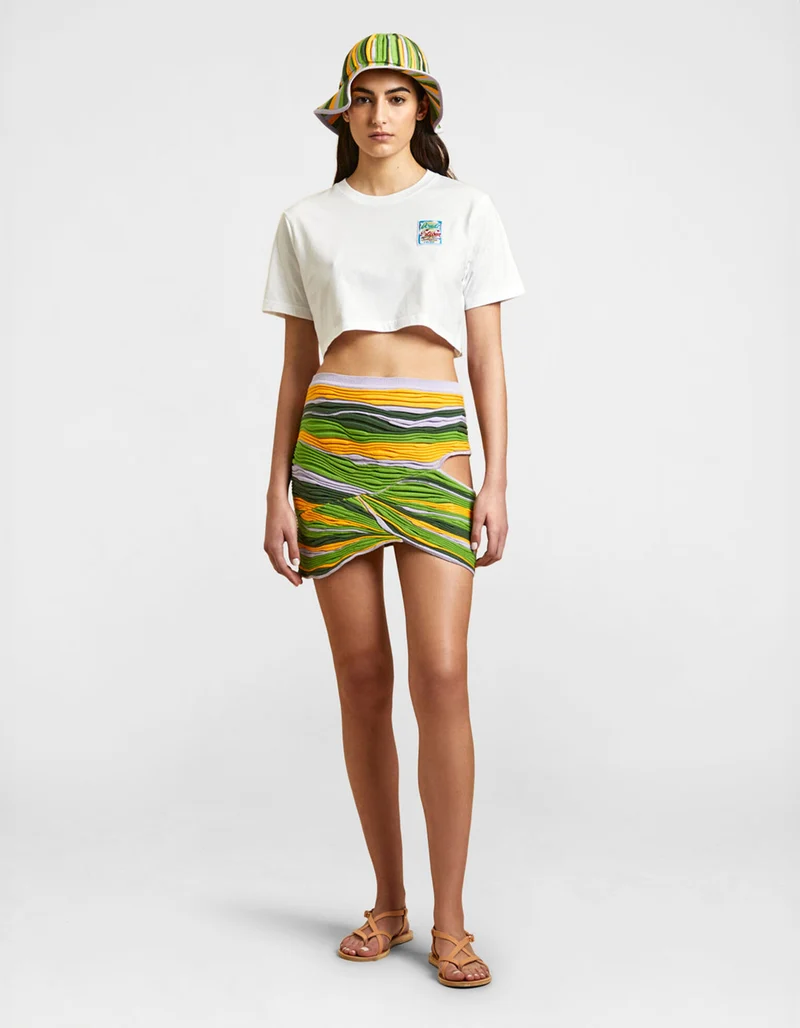 Besticktes Crop T-Shirt Basurto