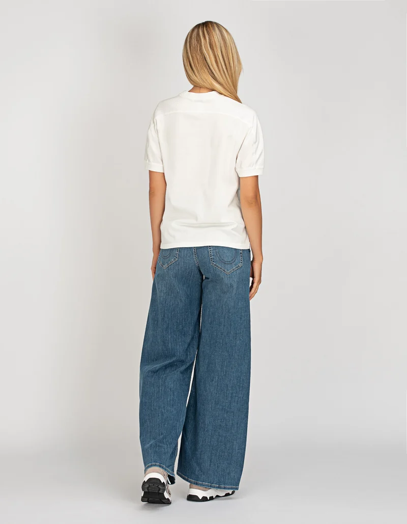 Wide-Leg Jeans
