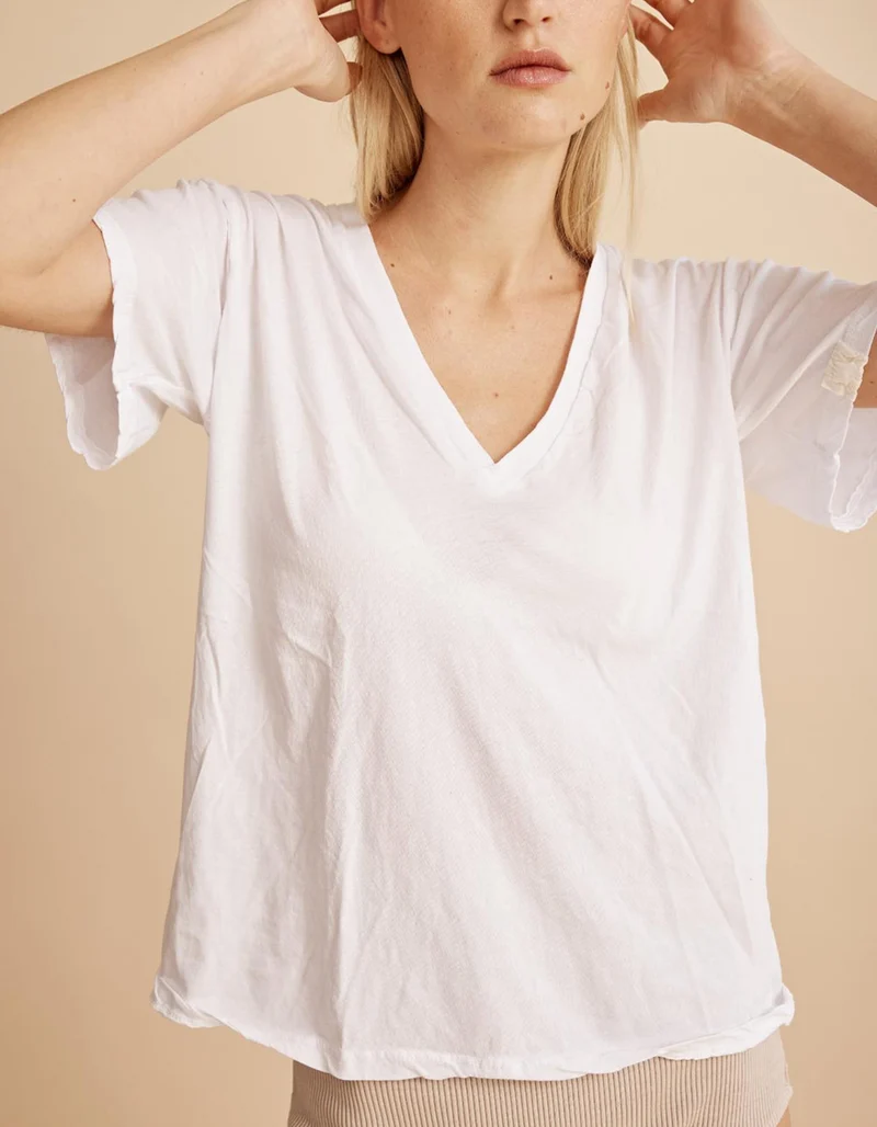 T-Shirt Jessica mit V-Ausschnitt