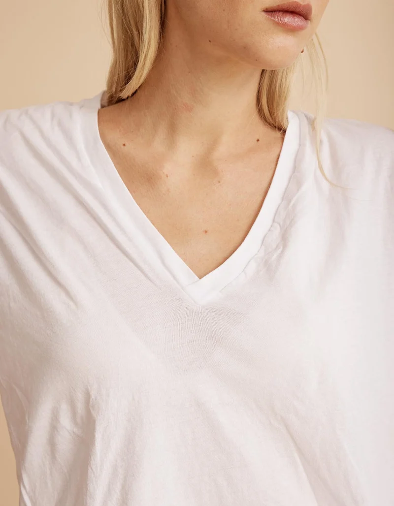 T-Shirt Jessica mit V-Ausschnitt