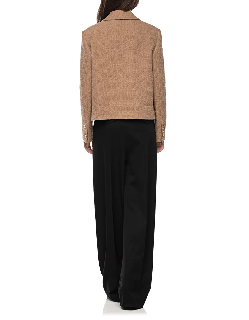 Bouclé-Jacke mit geprägten Knöpfen