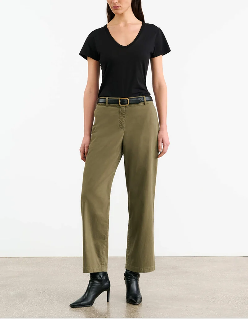 Mid-Rise Straight-Leg Hose Nohan