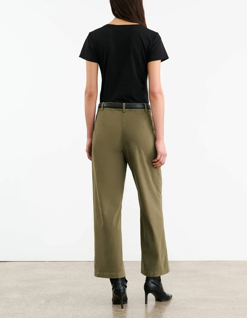 Mid-Rise Straight-Leg Hose Nohan