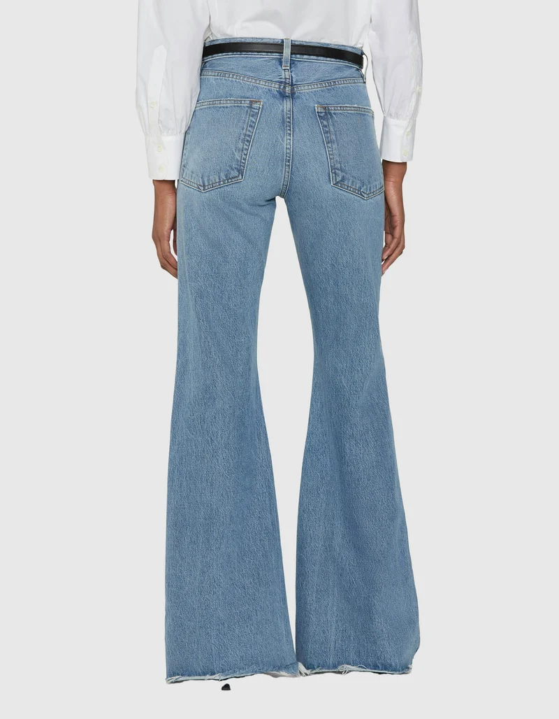 Flared-Leg Jeans The Lax